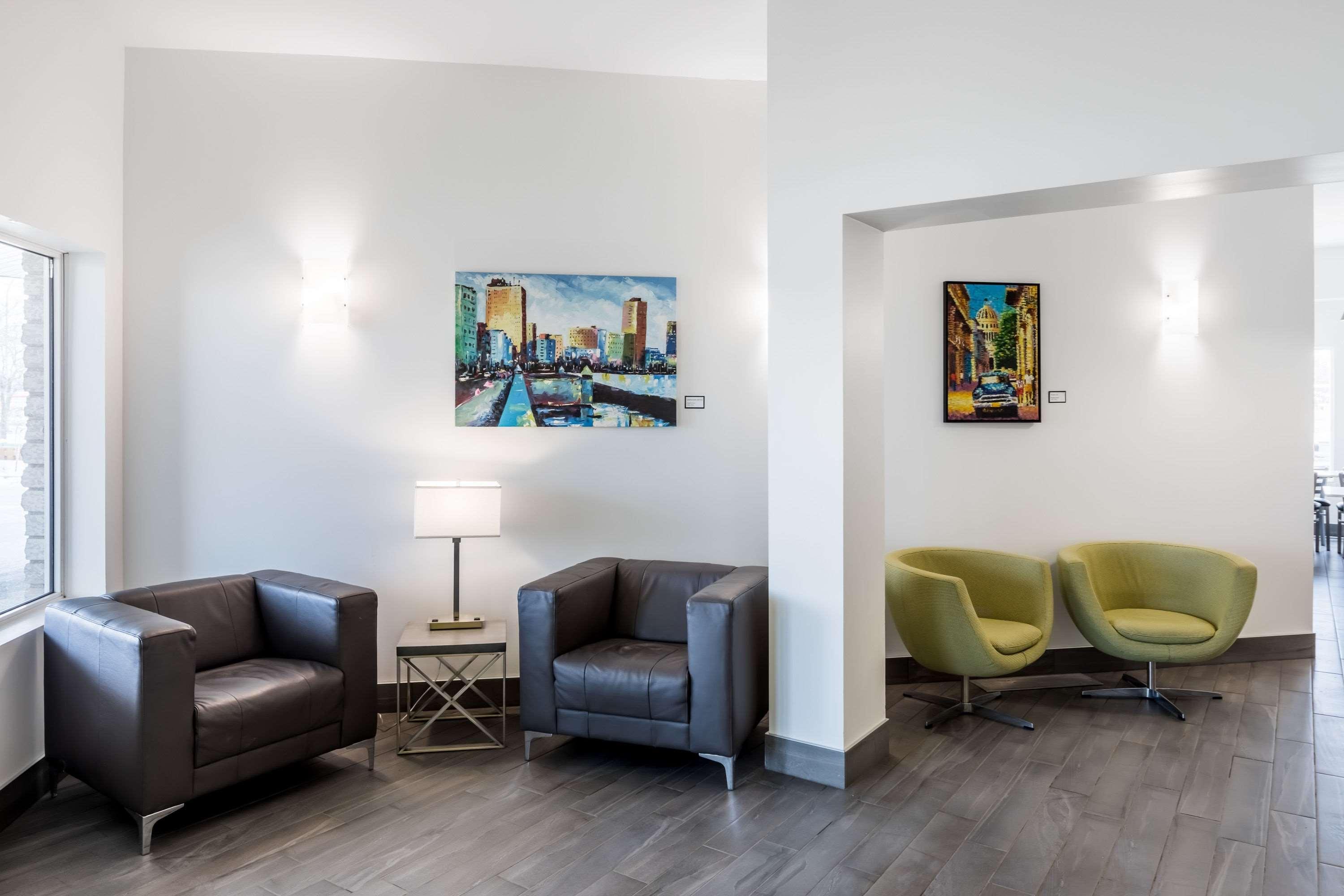 Super 8 By Wyndham Winnipeg West Extérieur photo